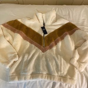 NWT A&F Sherpa 1/2 Zip